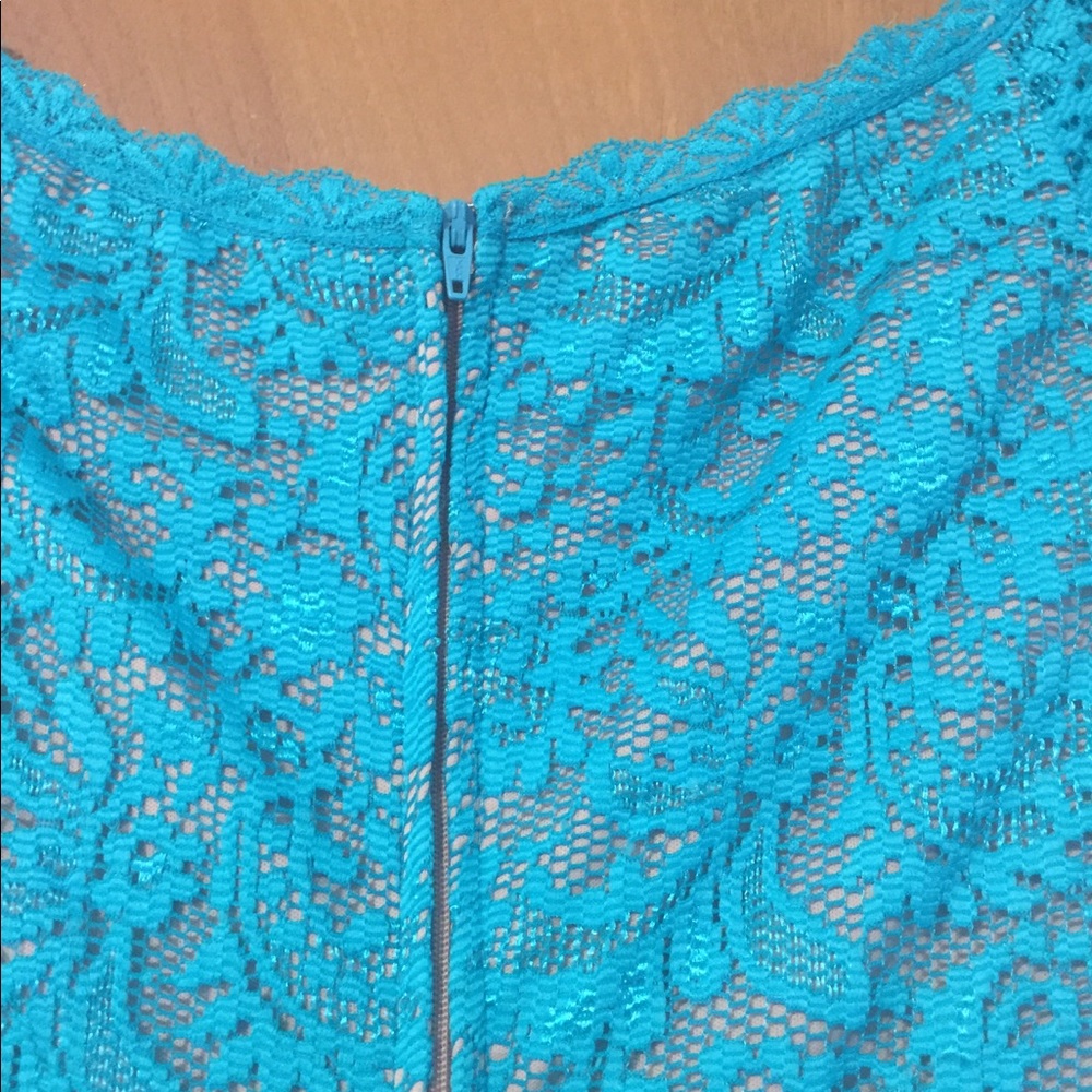 NWT Bisou Turquoise Lace Sheath Dress - Picture 3 of 5